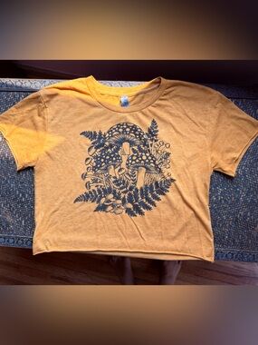 MadLove Mushroom & Fern Graphic Cropped Tee